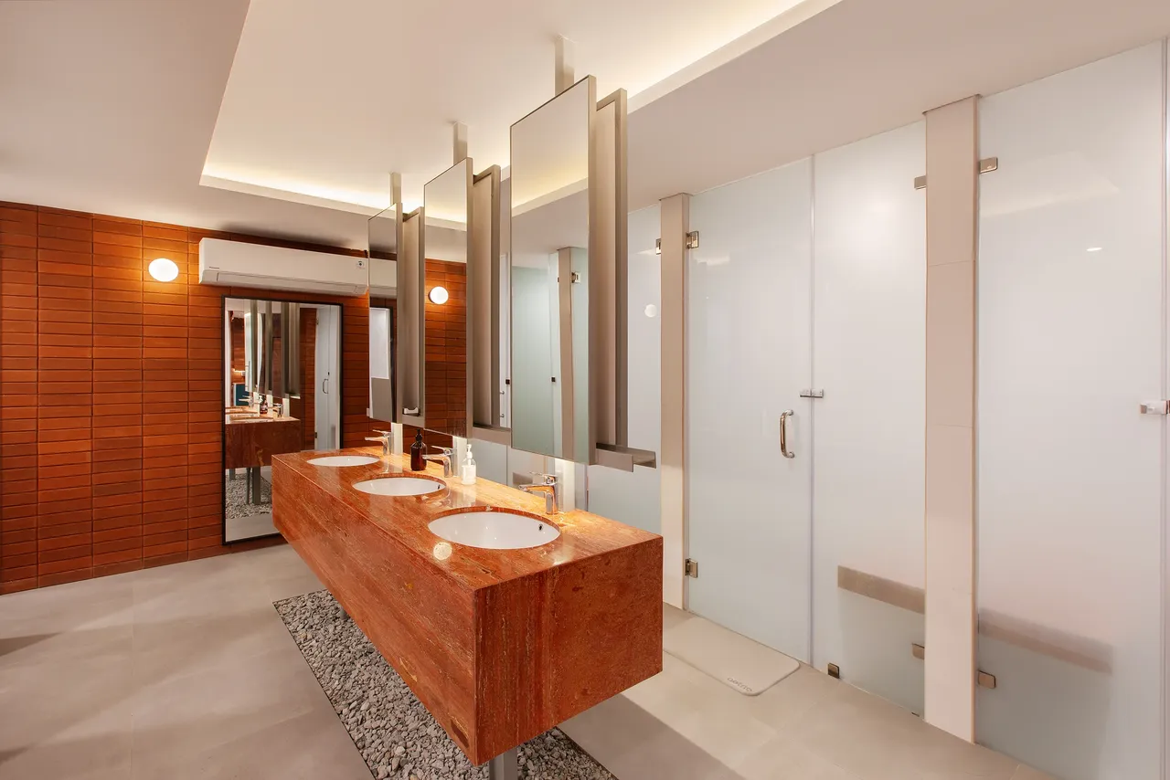 Rempoa Padel — Amenities