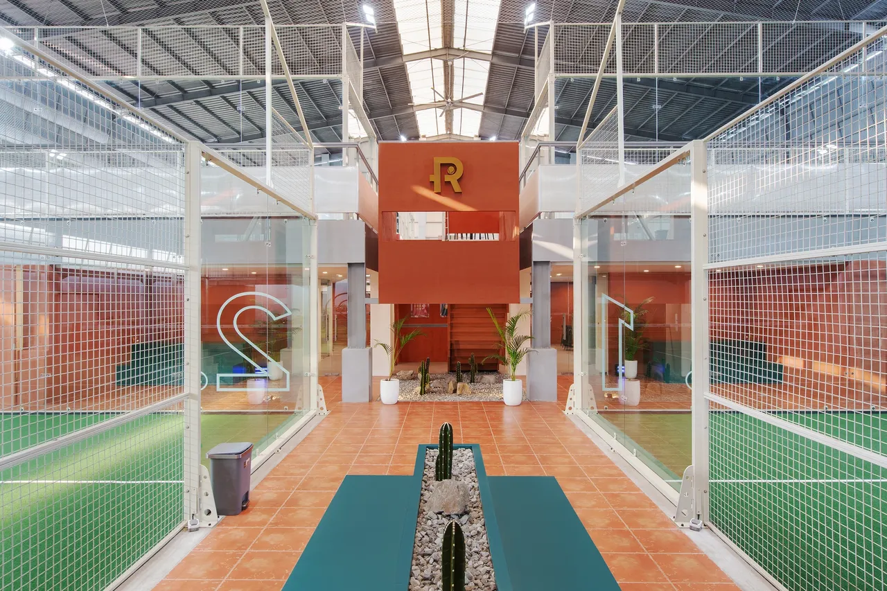 Rempoa Padel — The courts