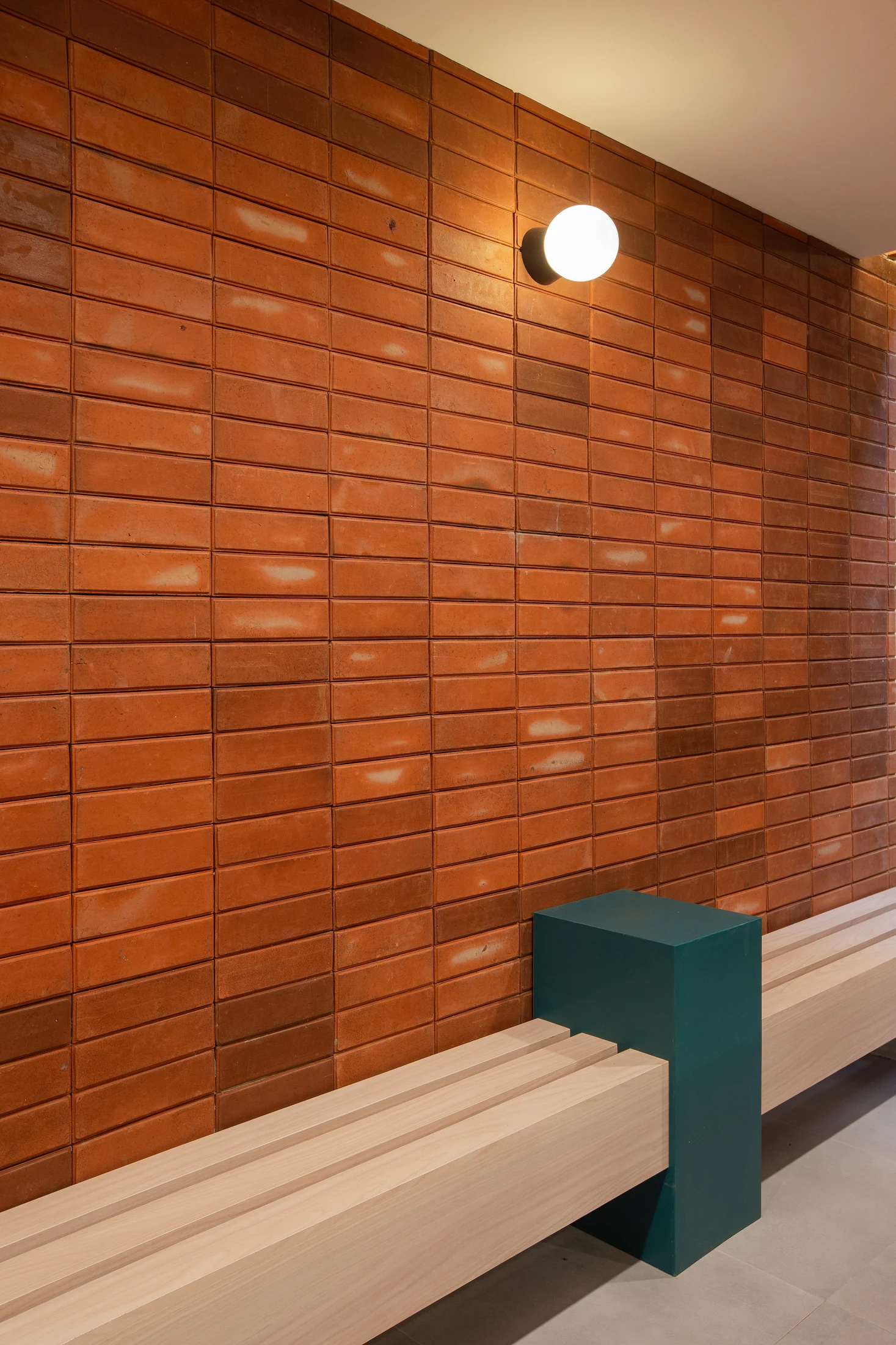 Rempoa Padel — Changing rooms